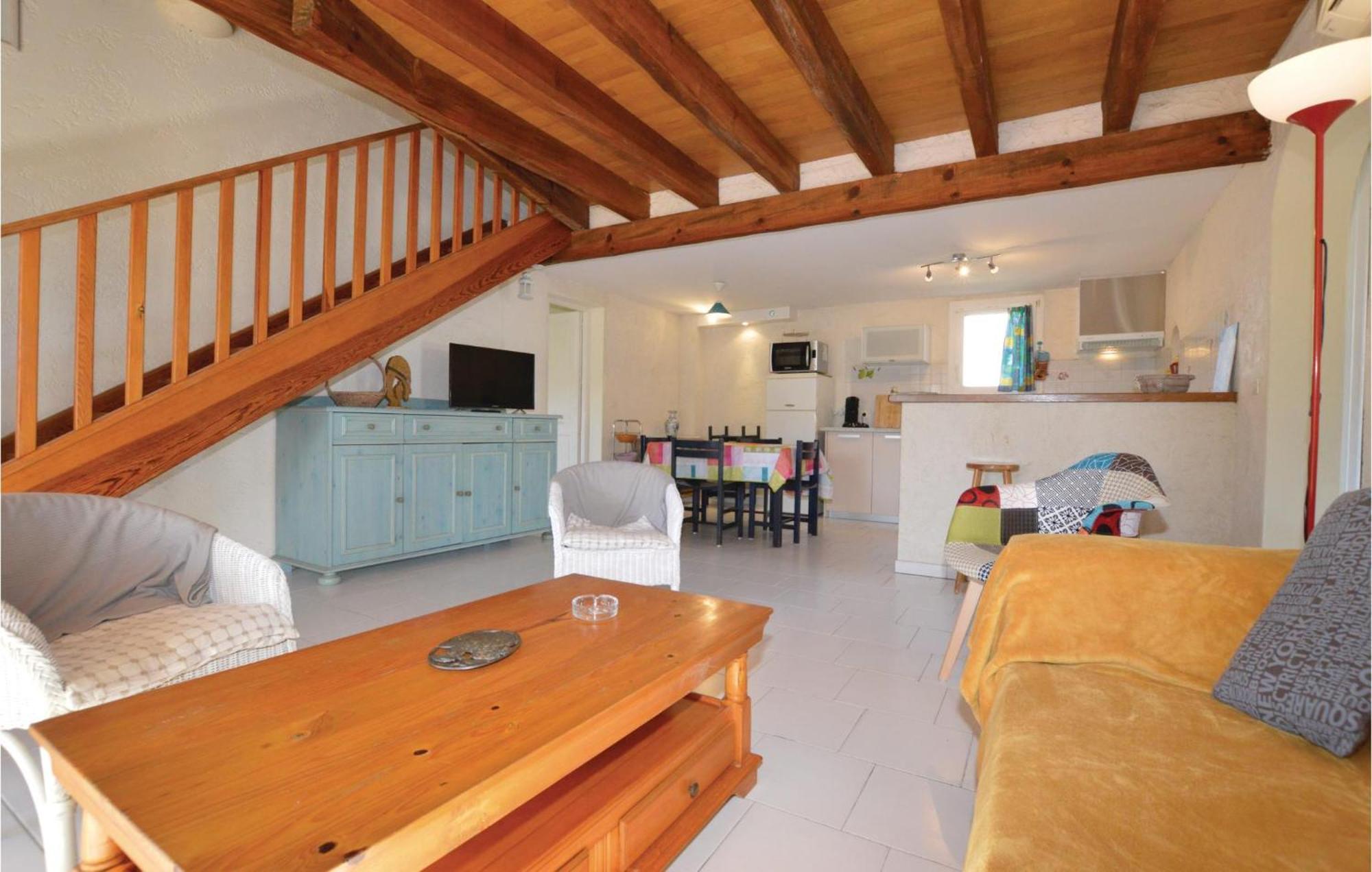 Stunning Home In Prunete With 3 Bedrooms, Wifi And Outdoor Swimming Pool ภายนอก รูปภาพ